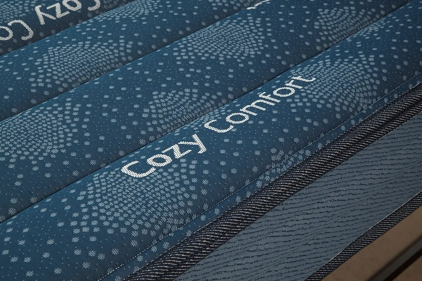 Navy knitted fabric detail